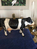 29117 Merge Vintage Cast Irom Cow Weights 4.8 Kilos Collectables.